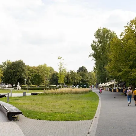 Bulwary Wislane Modern Warsaw